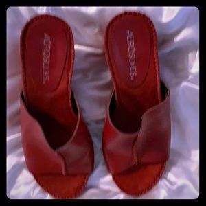 Aersoles Birthstone Wedge Shoes. Size: 5.5